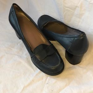 Vintage Y2K Navy Blue New York & Company Chunky Stitched Pumps